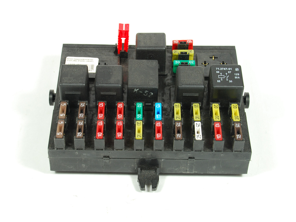 A/M fuse blocks