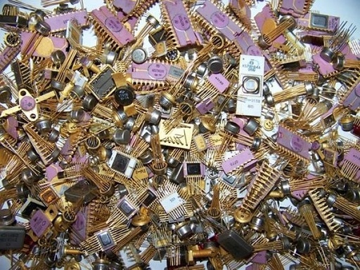 [111-111-286] Electronic components gilded USSR mix